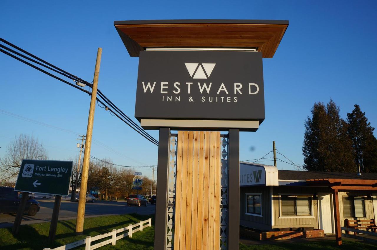 Westward Inn & Suites Langley Exterior photo